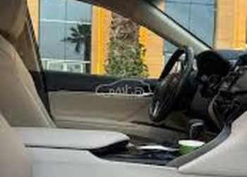 makkah to madinah taxi car interior